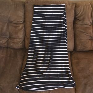 Striped skirt with double slits